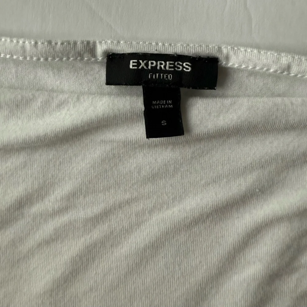 Express Supersoft Fitted Boat Neck Elbow Sleeve Tee White Size S - Picture 3 of 9